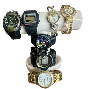 Watch Lot - 7 Watches - Various Styles and Brands